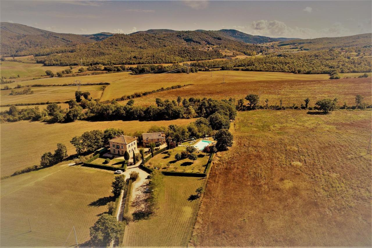 Borgo Il Villino Casole dʼElsa Exterior foto